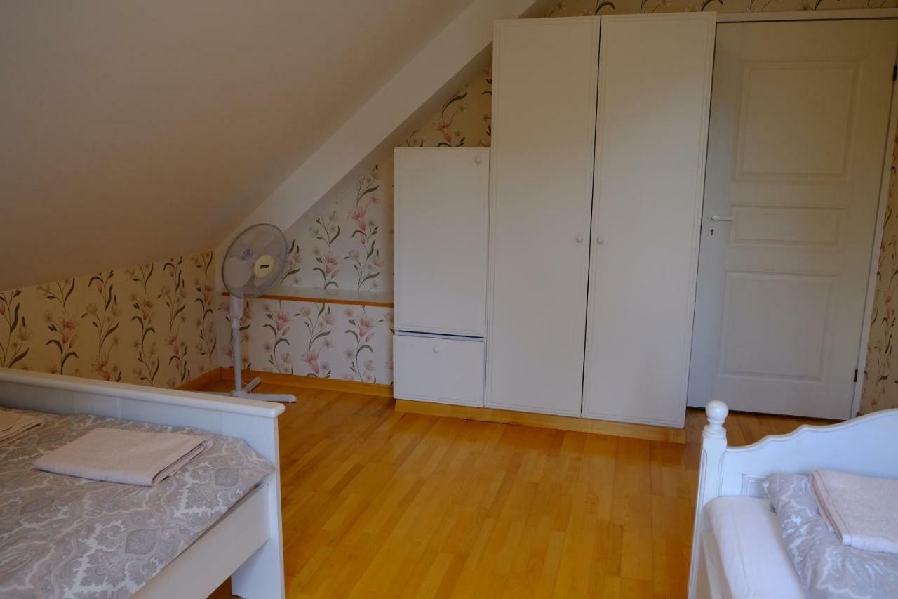 Geltondvaris Palanga Exterior foto