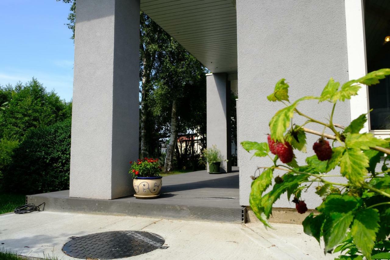 Geltondvaris Palanga Exterior foto