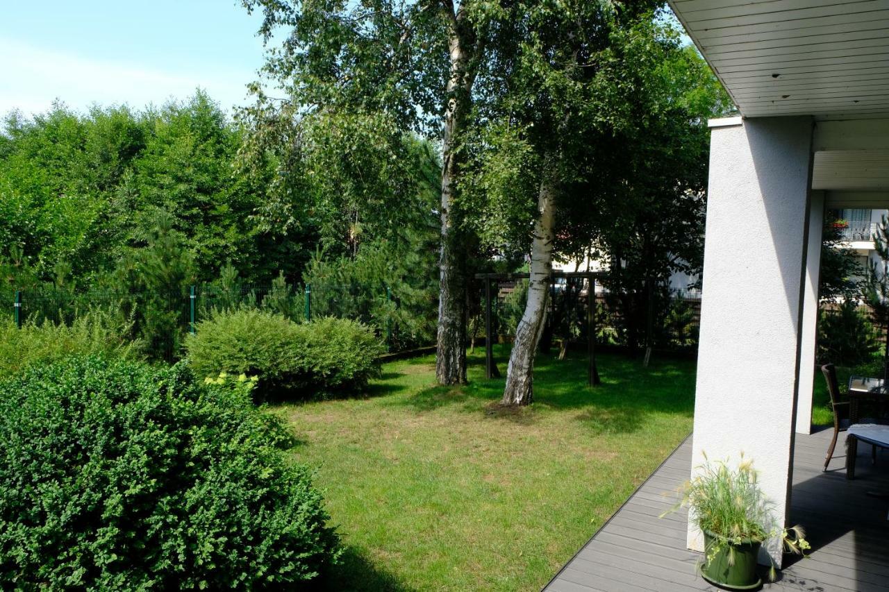 Geltondvaris Palanga Exterior foto