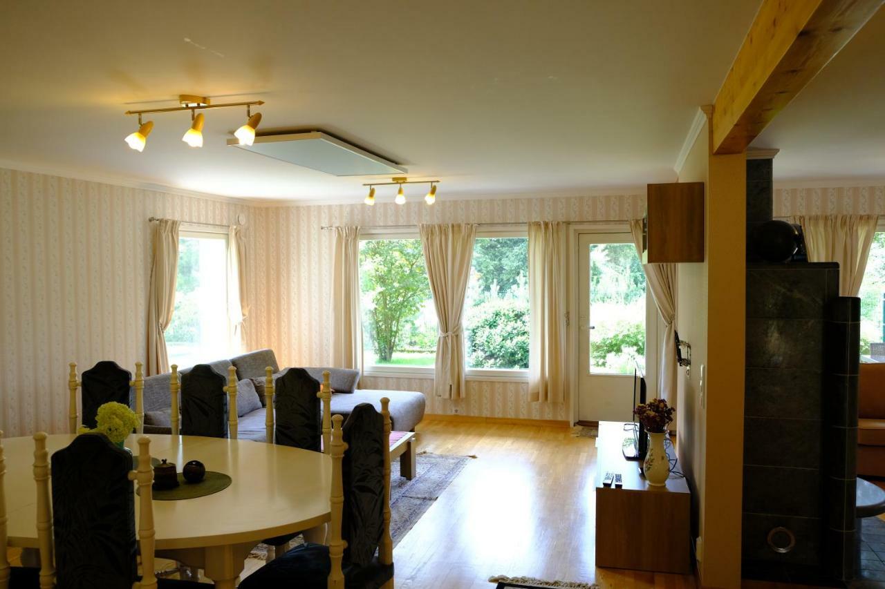 Geltondvaris Palanga Exterior foto
